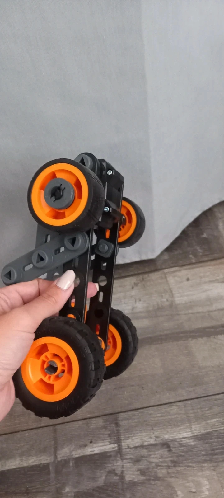 Voiture de course à rétrofriction à construire noire et jaune Meccano junior – photo 3